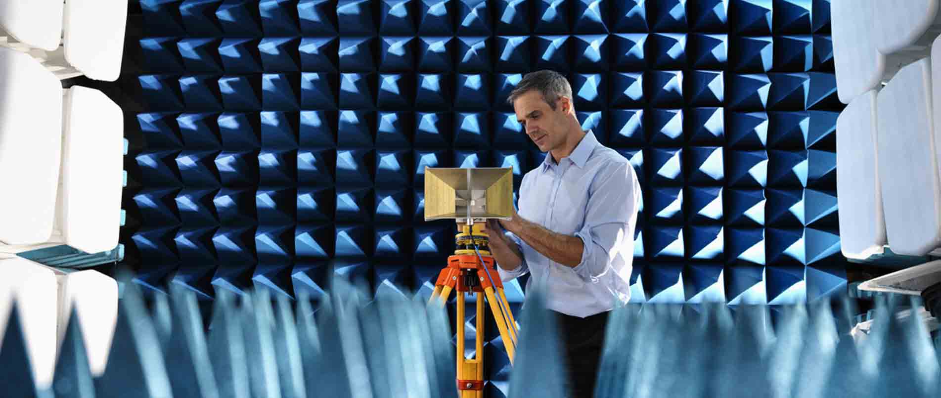 pp电子模拟器推出八款天线新品，覆盖5G、4G、Wi-Fi和LoRa领域